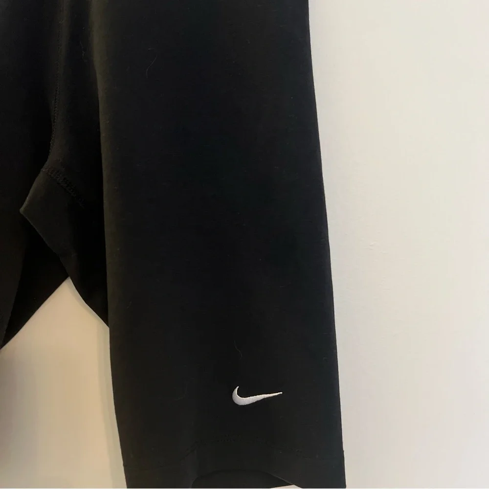 Nike Black Bike Shorts Size Small